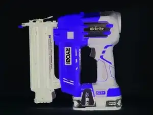 Ryobi Cordless Brad Nailer P320 (2016)