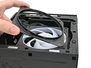 mcOMUqTXWeGAUIka